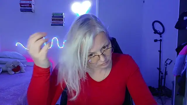 Linsy Kim online show from 03-29-26, 06:20