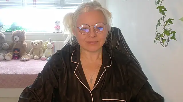 Linsy Kim online show from 01-10-26, 09:04