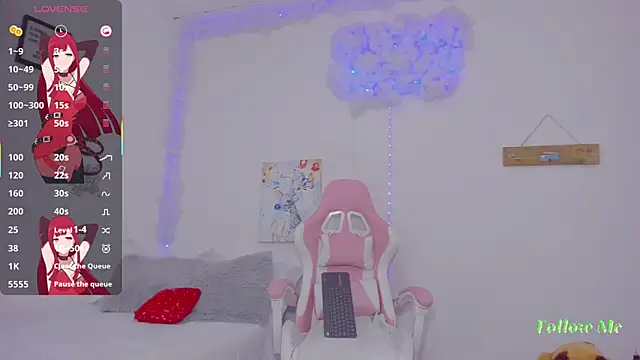 milfAaura online show from 11-19-25, 01:49