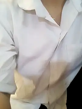 Snapshot of misa_00 chatting on 06-02-26, 03:06 misa 00 online show from 06-02-26, 03:06