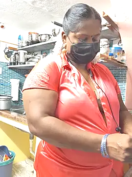 bakyasree143 online show from 10-07-25, 02:45