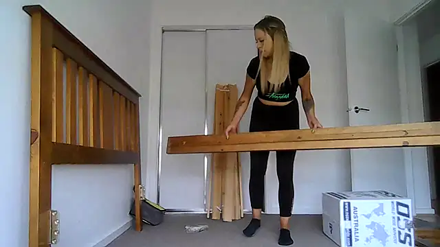 imyourgoodgirl69 online show from 10-23-25, 01:04