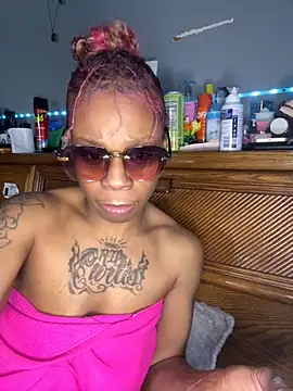 Snapshot of Tishrella6 chatting on 02-04-26, 05:41 Tishrella6 online show from 02-04-26, 05:41