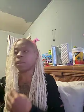 Snapshot of Tishrella6 chatting on 02-20-26, 07:10 Tishrella6 online show from 02-20-26, 07:10