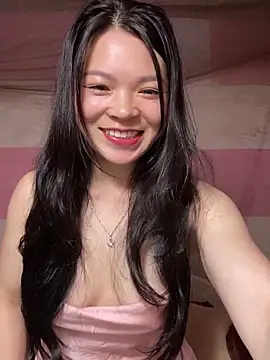 Snapshot of Aminotran chatting on 09-18-25, 02:20 Aminotran online show from 09-18-25, 02:20