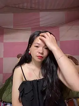 Snapshot of Aminotran chatting on 09-15-25, 02:06 Aminotran online show from 09-15-25, 02:06