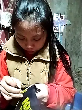 venu00 online show from 12-19-25, 01:35