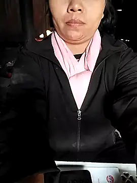 venu00 online show from 12-02-25, 02:56