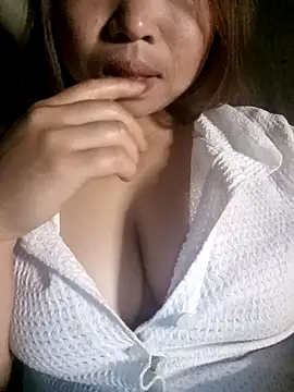 Snapshot of Anan_lovely chatting on 09-10-25, 02:49 Anan lovely online show from 09-10-25, 02:49