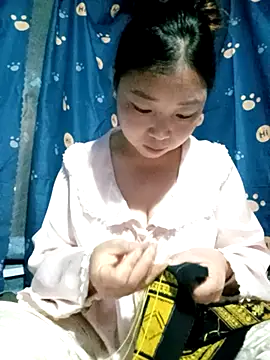 Snapshot of Anan_lovely chatting on 10-20-25, 03:30 Anan lovely online show from 10-20-25, 03:30