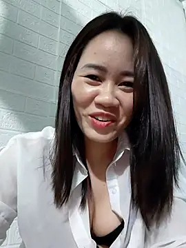 Singlemom69x online show from 10-30-25, 01:42