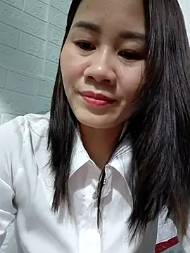 Singlemom69x online show from 11-01-25, 02:11