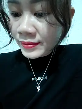 Snapshot of Singlemom69x chatting on 02-11-26, 12:10 Singlemom69x online show from 02-11-26, 12:10