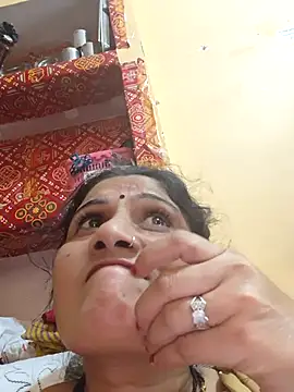 Snapshot of Rakhi99x chatting on 10-06-25, 10:16 Rakhi99x online show from 10-06-25, 10:16