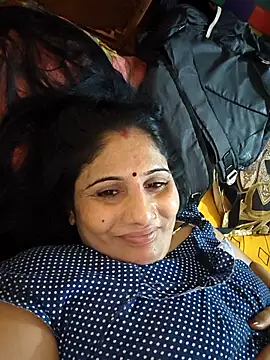 Snapshot of Rakhi99x chatting on 09-27-25, 08:53 Rakhi99x online show from 09-27-25, 08:53