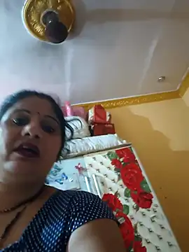 Snapshot of Rakhi99x chatting on 09-30-25, 04:07 Rakhi99x online show from 09-30-25, 04:07