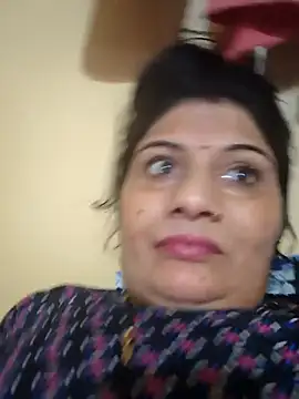 Snapshot of Rakhi99x chatting on 10-11-25, 03:02 Rakhi99x online show from 10-11-25, 03:02