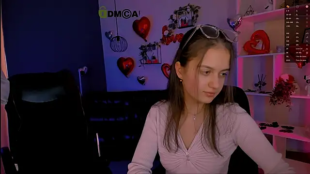 Snapshot of talia_seduce chatting on 02-25-26, 09:14 talia seduce online show from 02-25-26, 09:14