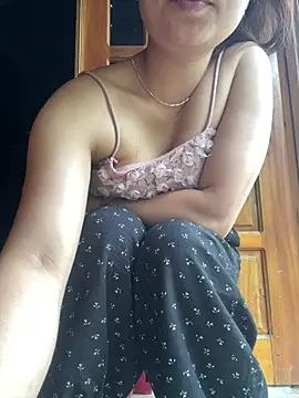 Ngoc-bbi online show from 07-16-26, 11:57