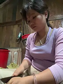 Ngoc-bbi online show from 07-20-26, 10:45