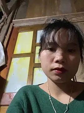 Ngoc-bbi online show from 12-20-25, 10:18