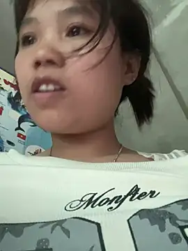 Snapshot of Ngoc-bbi chatting on 05-11-26, 01:51 Ngoc-bbi online show from 05-11-26, 01:51
