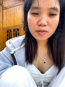 Ngoc-bbi online show from 11-07-25, 04:06