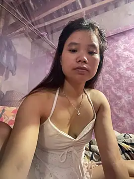 Snapshot of Ngoc-bbi chatting on 05-20-26, 01:24 Ngoc-bbi online show from 05-20-26, 01:24