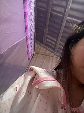 Snapshot of Ngoc-bbi chatting on 05-24-26, 04:07 Ngoc-bbi online show from 05-24-26, 04:07