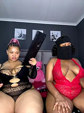 Ebony Warlock  online show from 12-21-25, 09:55