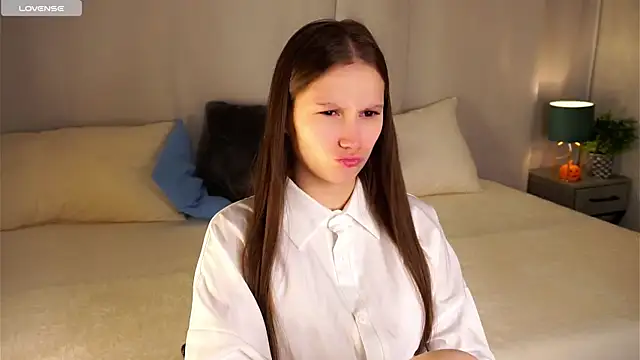 MelaniSeiver online show from 12-05-25, 01:05