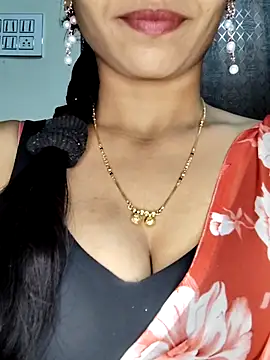 Savita2310 online show from 12-21-25, 04:08