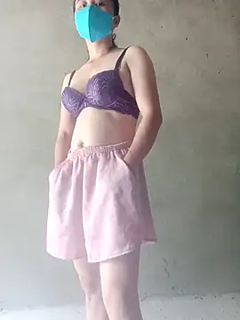 Snapshot of vera9986 chatting on 06-03-26, 04:02 vera9986 online show from 06-03-26, 04:02