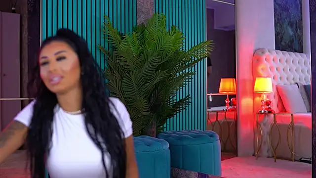 ArabellaPosh online show from 09-25-25, 05:13