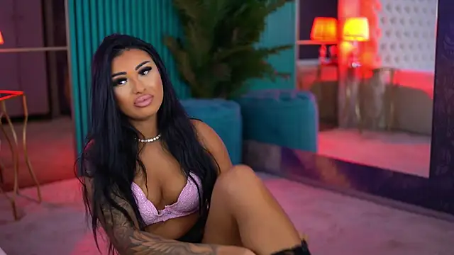 ArabellaPosh online show from 10-25-25, 04:55