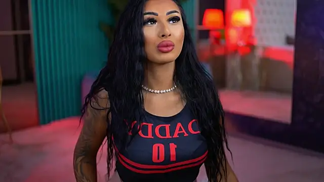 ArabellaPosh online show from 10-28-25, 06:12