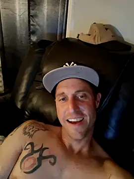 Snapshot of jakestatefarm217 chatting on 10-29-25, 04:44 jakestatefarm217 online show from 10-29-25, 04:44