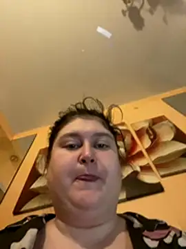 DazzzlingDame online show from 10-20-25, 10:10