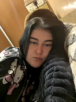 DazzzlingDame online show from 10-08-25, 02:18