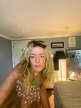 Stretchmeslowly online show from 09-15-25, 06:52