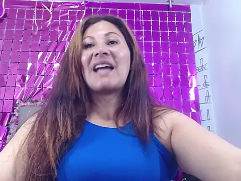 Snapshot of Caroll_Stone chatting on 09-30-25, 01:28 Caroll Stone online show from 09-30-25, 01:28