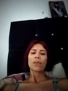 dulcelatin21 online show from 11-06-25, 08:24