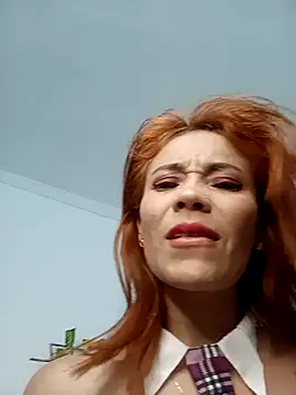 dulcelatin21 online show from 09-28-25, 03:13