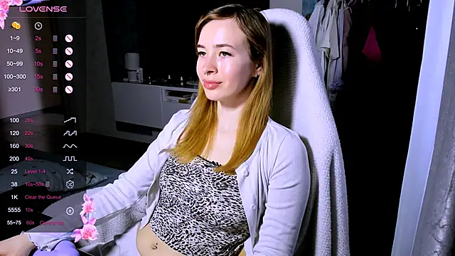 ZoyaMill online show from 04-03-26, 07:15