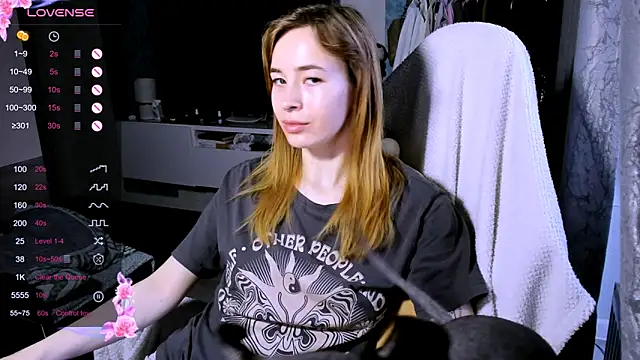 ZoyaMill online show from 03-29-26, 07:43