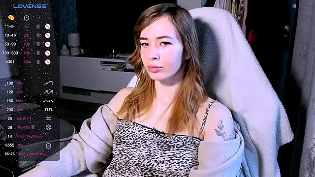 ZoyaMill online show from 03-09-26, 07:45