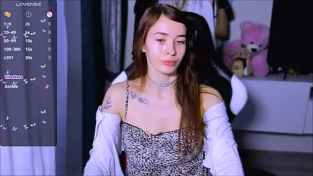 ZoyaMill online show from 10-11-25, 05:19