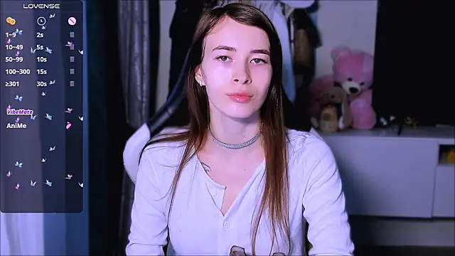 ZoyaMill online show from 10-10-25, 04:57