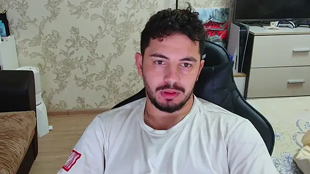 Sam Gladiator online show from 09-24-25, 08:37