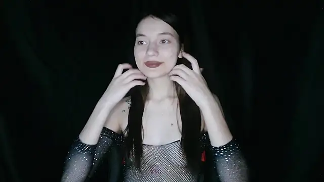 Snapshot of Liza-Kitty chatting on 09-17-25, 08:11 Liza-Kitty online show from 09-17-25, 08:11